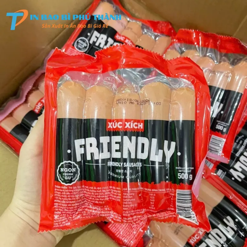 In đầy đủ thông tin sản phẩm, xuất xứ của xúc xích
